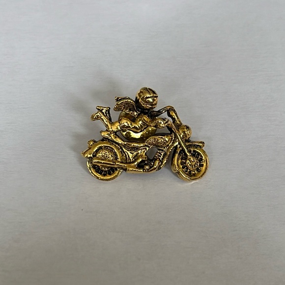 Vintage Camco Biker Angel Pin / 90s - Picture 1 of 4